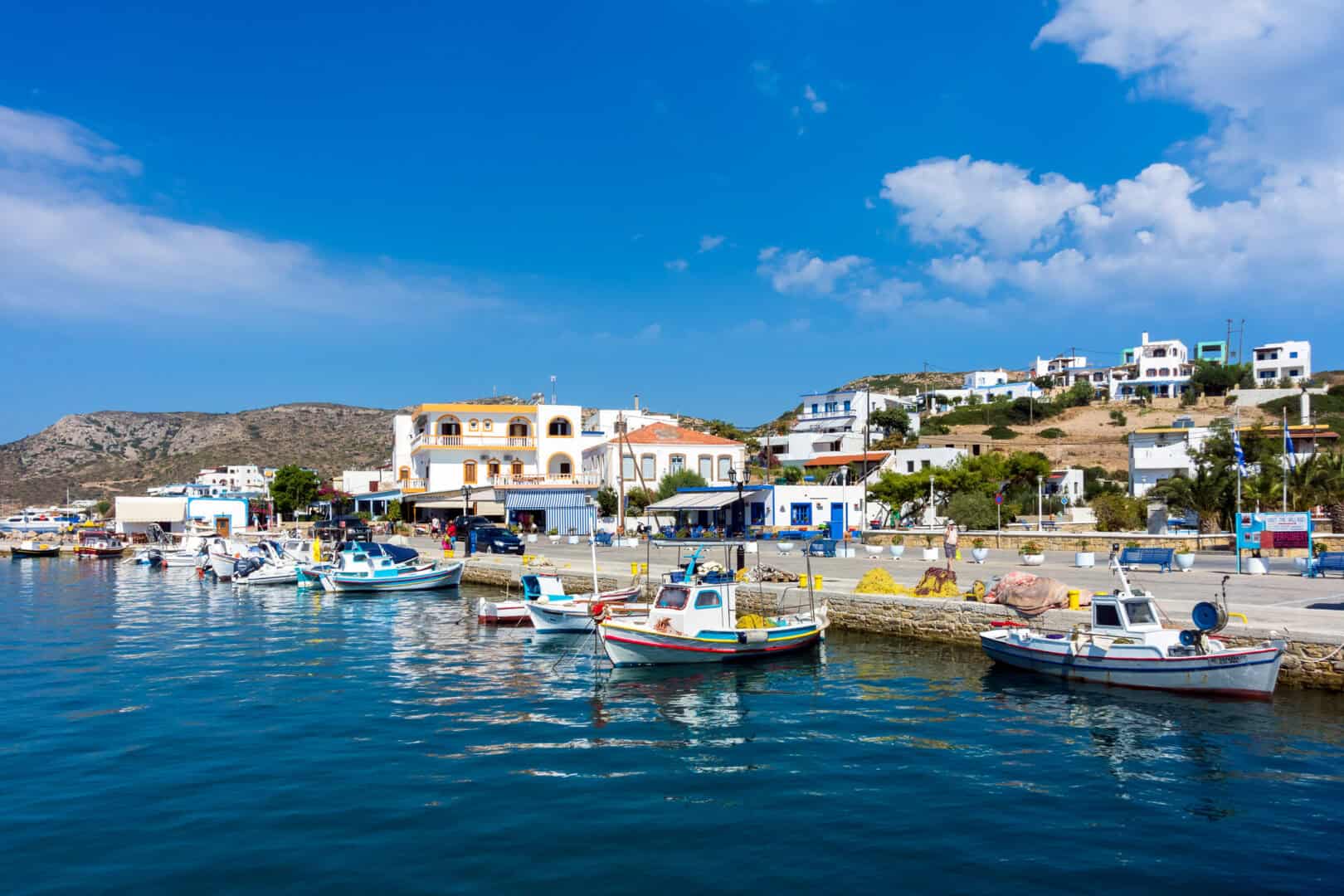 Viaggio alla scoperta della libertà sull’isola di Lipsi. Un’esperienza unica