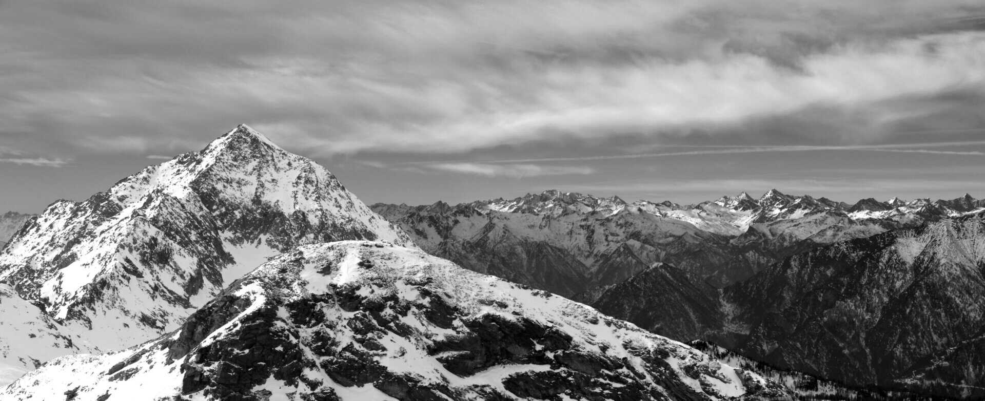Turismo in Piemonte. Esplorazione e avventure sul Monte Mars