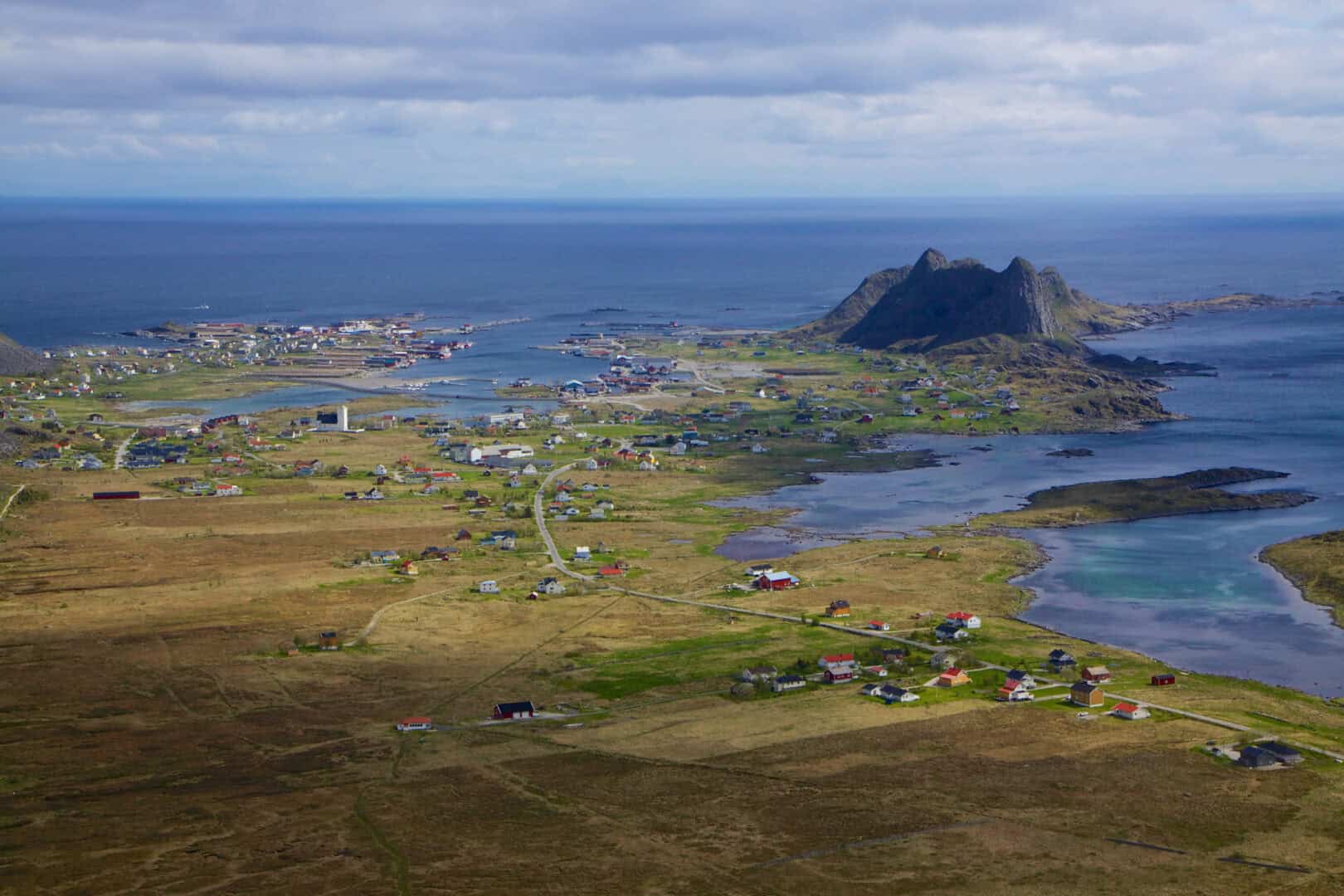 Guida completa per esplorare l’isola norvegese unica di Værøy