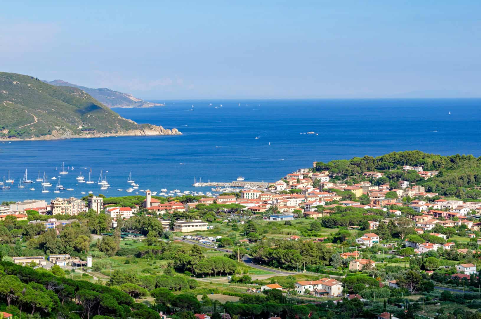 Viaggio alla scoperta della tranquillità sull’isola di Elba. Una guida dettagliata