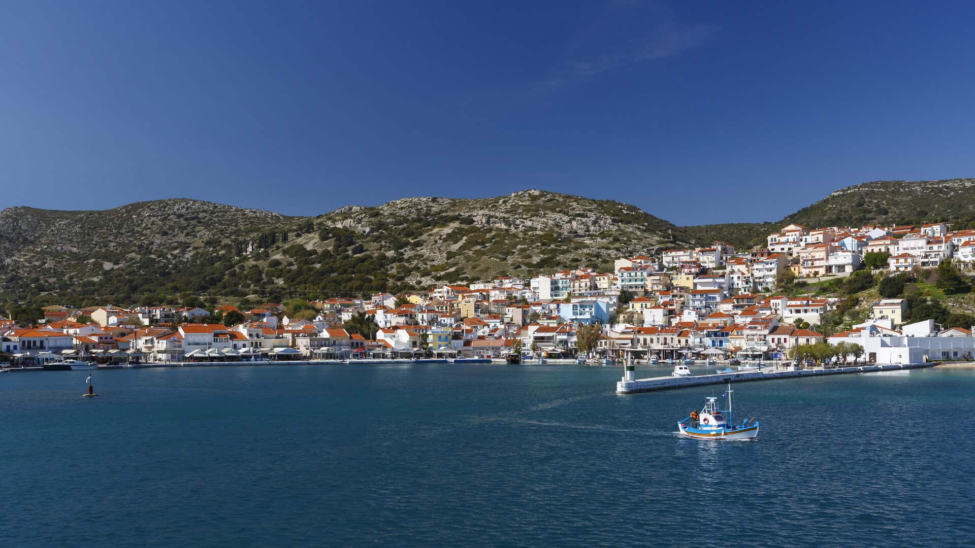 Viaggio attraverso la storia antica e moderna di Samos