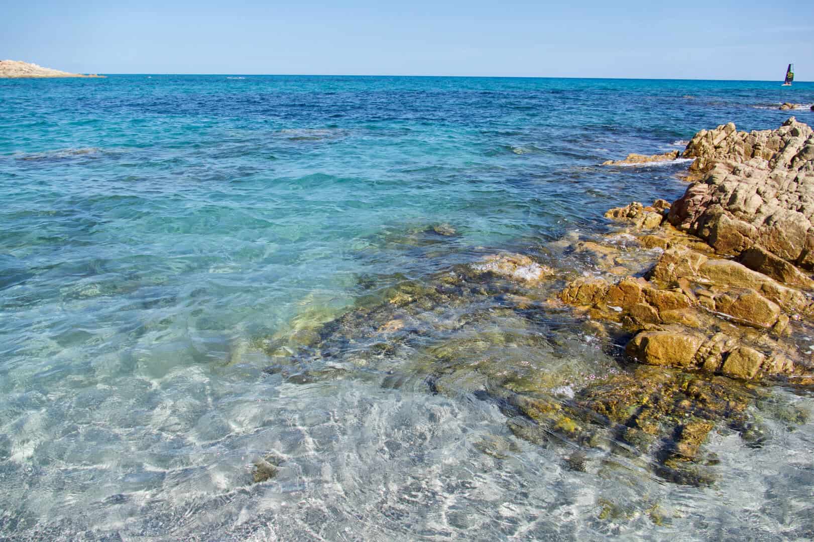 Viaggio in Sardegna. Scopri la pacifica bellezza di Cala Liberotto