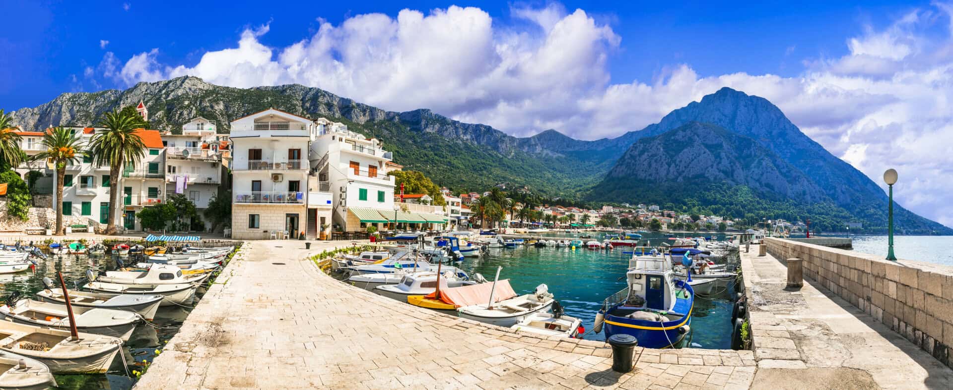 Vacanza a Gradac: immergiti tra il verde dei monti e il blu del mare della Croazia