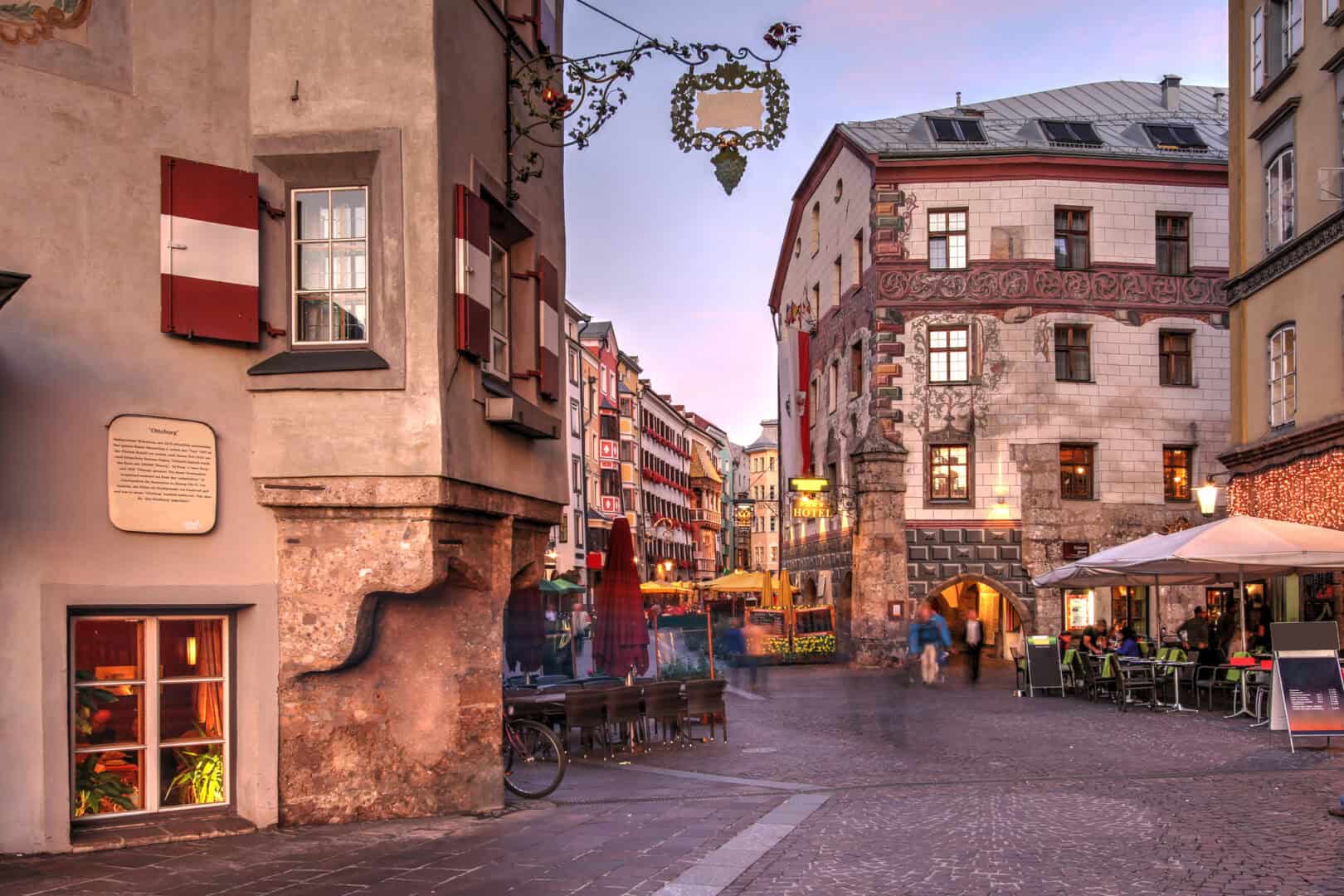 Vacanze in Austria: scopri Innsbruck, la storica capitale del Tirolo immersa nel paesaggio alpino