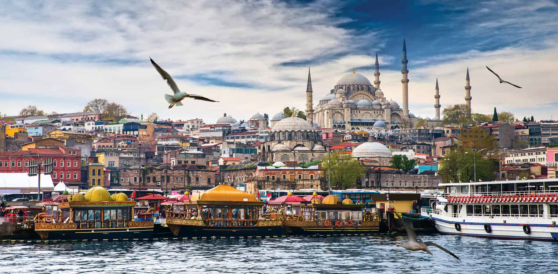 Turismo a Istanbul: un ponte tra Oriente e Occidente nell'antica capitale degli imperi romano, bizantino e ottomano