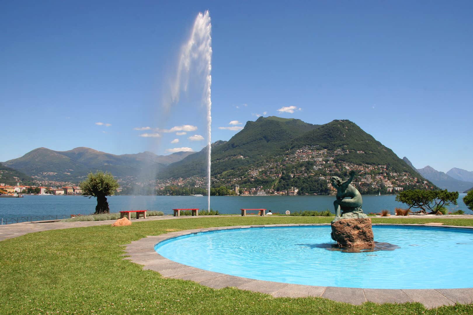 Vacanze in Svizzera: scopri Lugano, tra lago e montagne a due passi dall'Italia