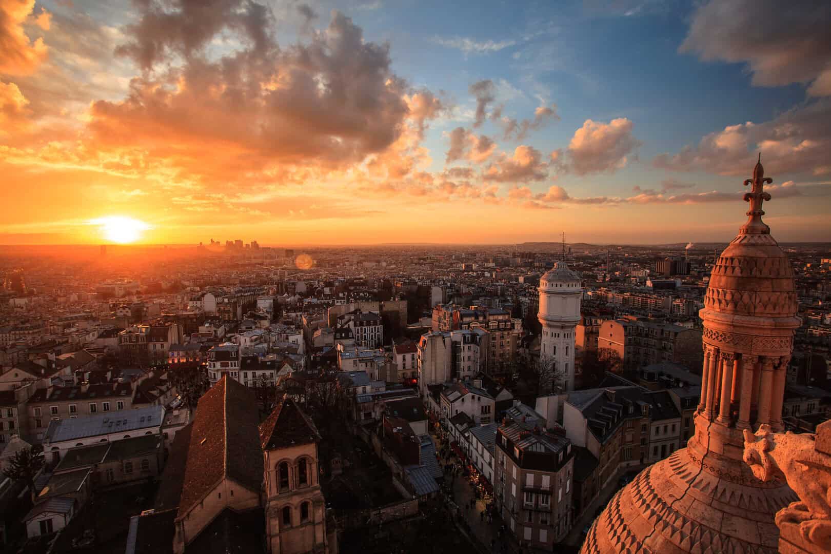 Viaggio a Parigi: incanto e sfumature al tramonto nella Ville Lumière