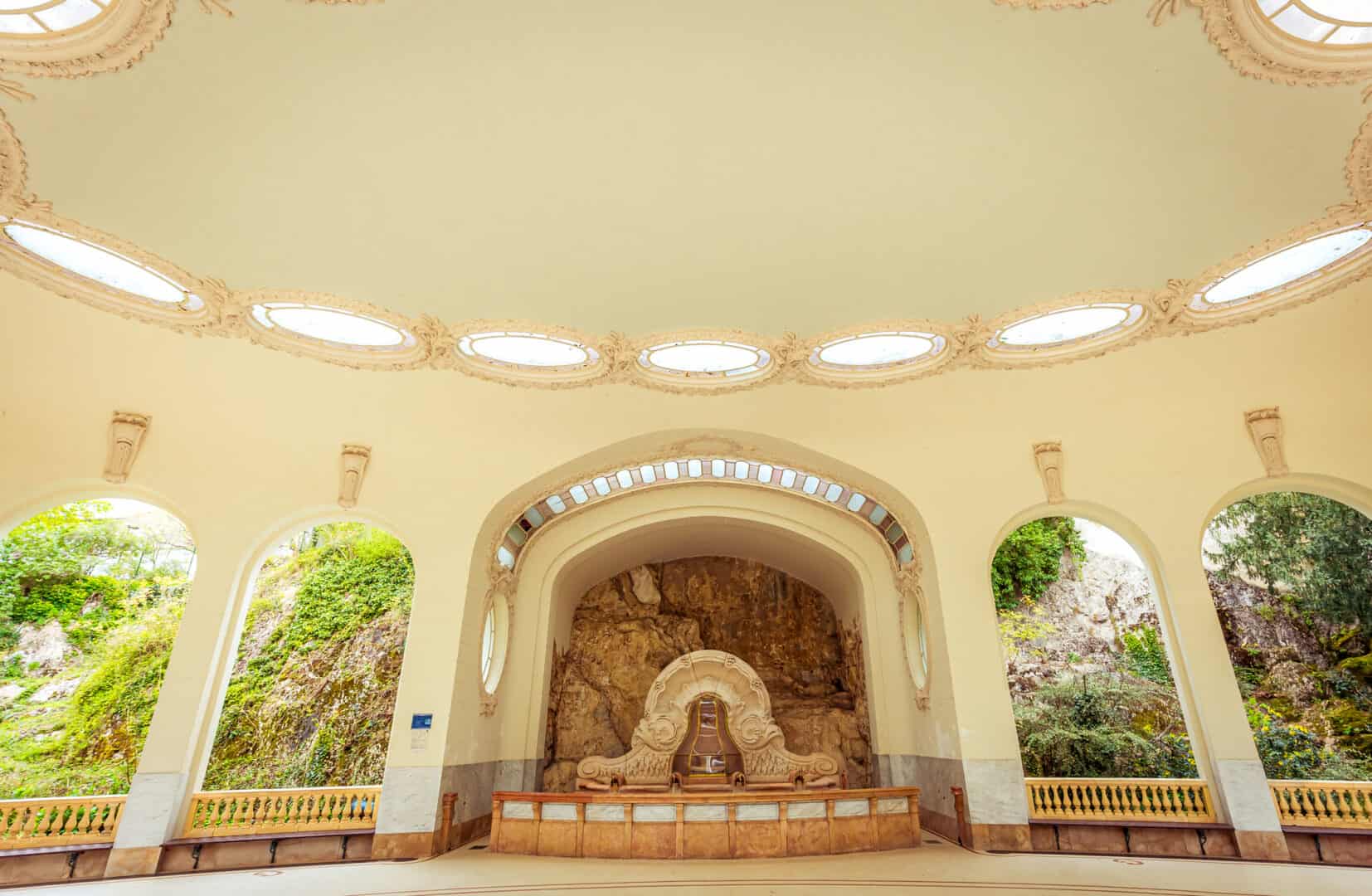 Viaggio in Francia: scopri il relax nelle antiche terme di Vichy
