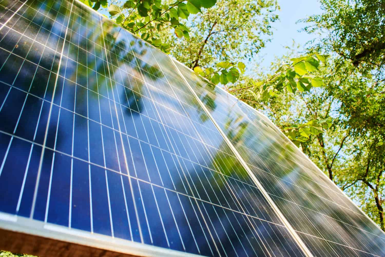 Un cimitero solare? Il più grande parco solare urbano spagnolo è costruito nei cimiteri