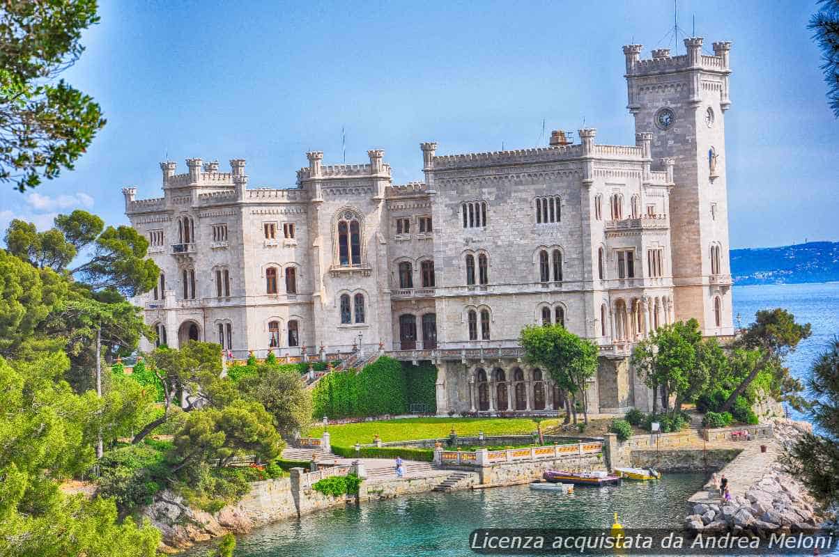 Meteo Trieste: Nubi e Piovaschi Domani, Segue Copertura Nuvolosa Intensa