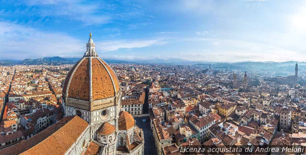 Meteo Firenze oggi quasi sereno, domani pioggia leggera, weekend soleggiato
