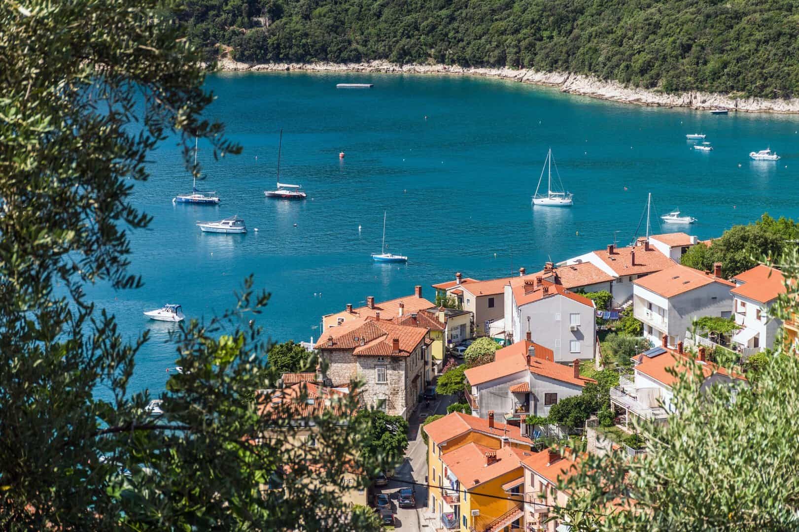Viaggio a Rabac. Scoprire le meraviglie naturali della perla croata