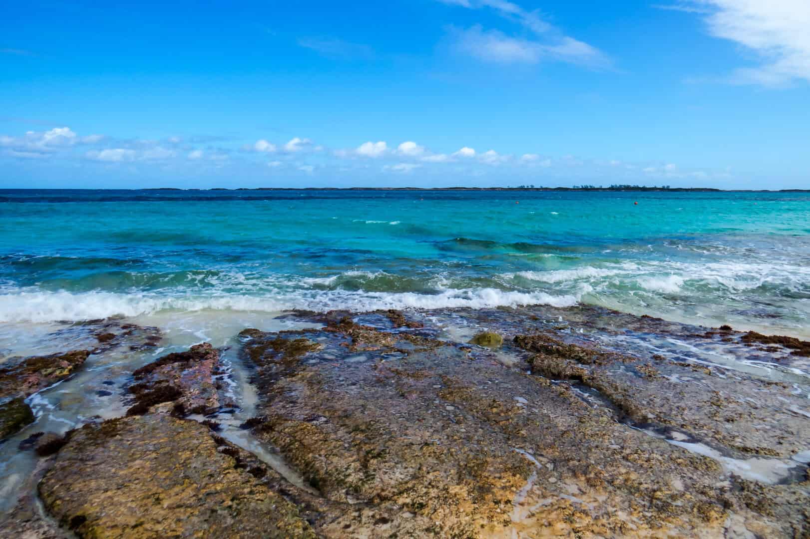 Turismo sostenibile. Scopri Isla de Providencia, tra scogliere e mare cristallino