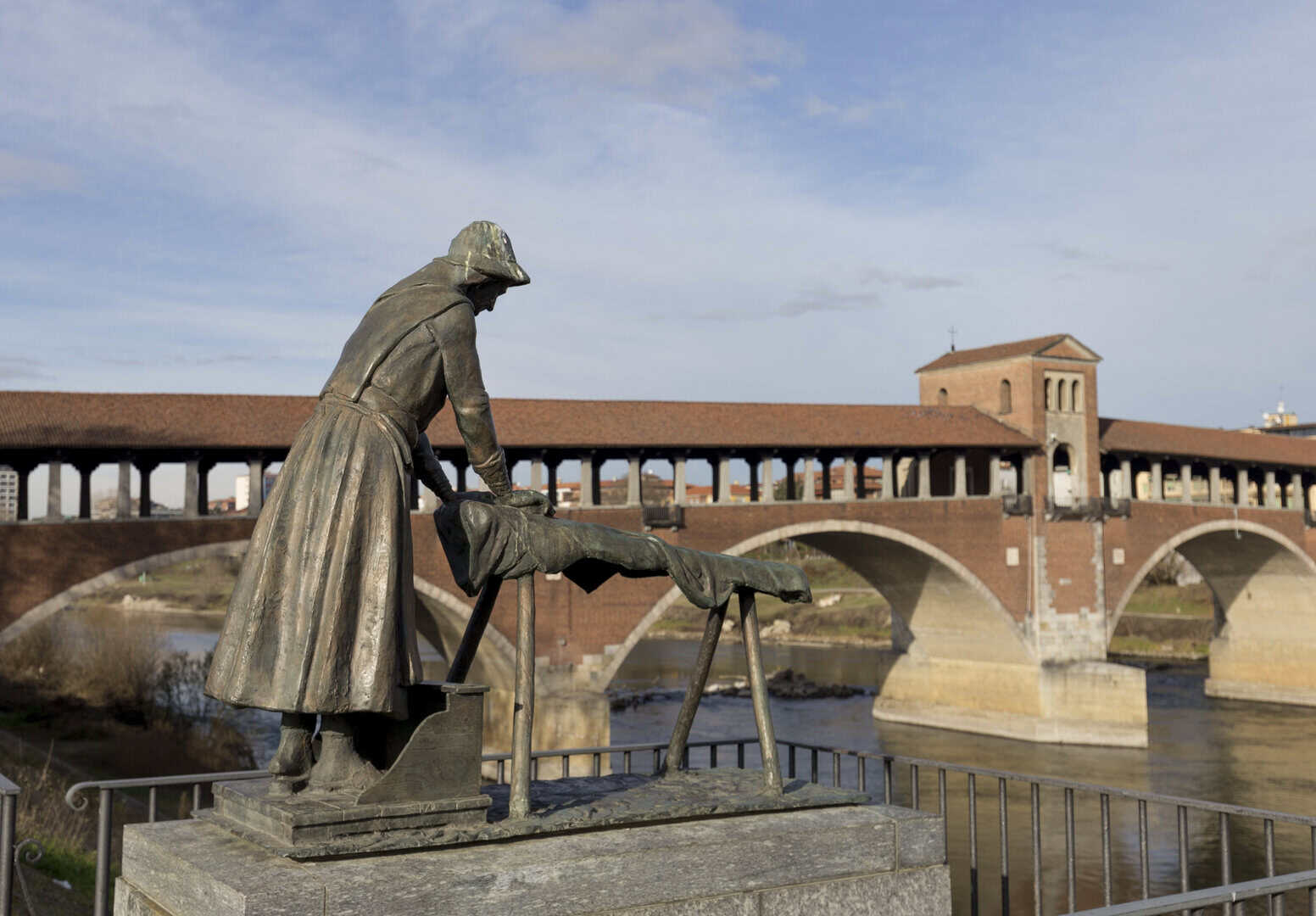 Turismo a Pavia: weekend culturale tra Università e Certosa