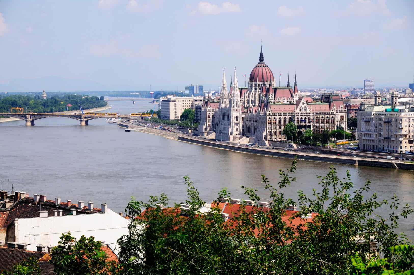 Viaggio low cost a Budapest. Tra bagni termali e storia dei castelli