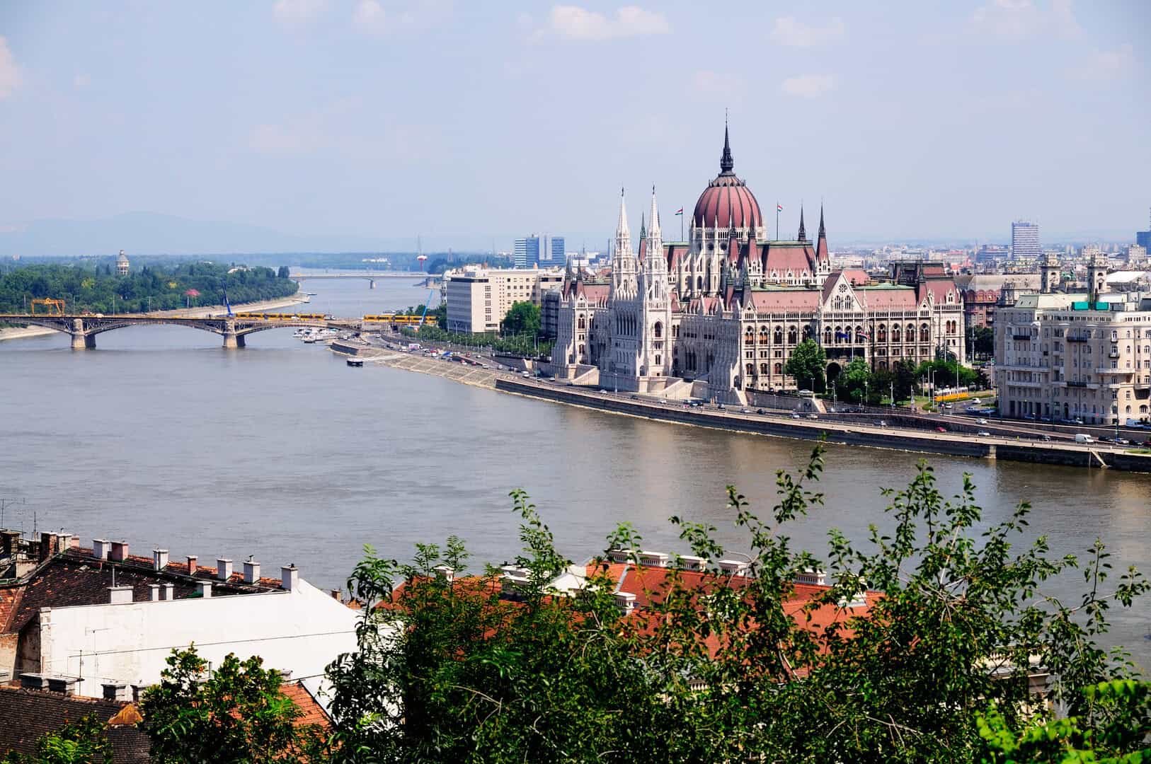 Viaggio low cost a Budapest. Tra bagni termali e storia dei castelli