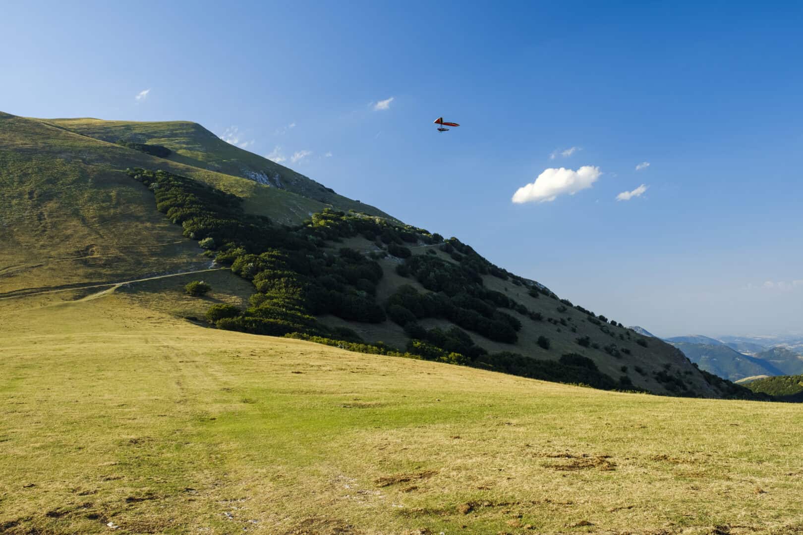 Turismo sostenibile. Esplorare i misteri nascosti del Monte Cucco in Umbria