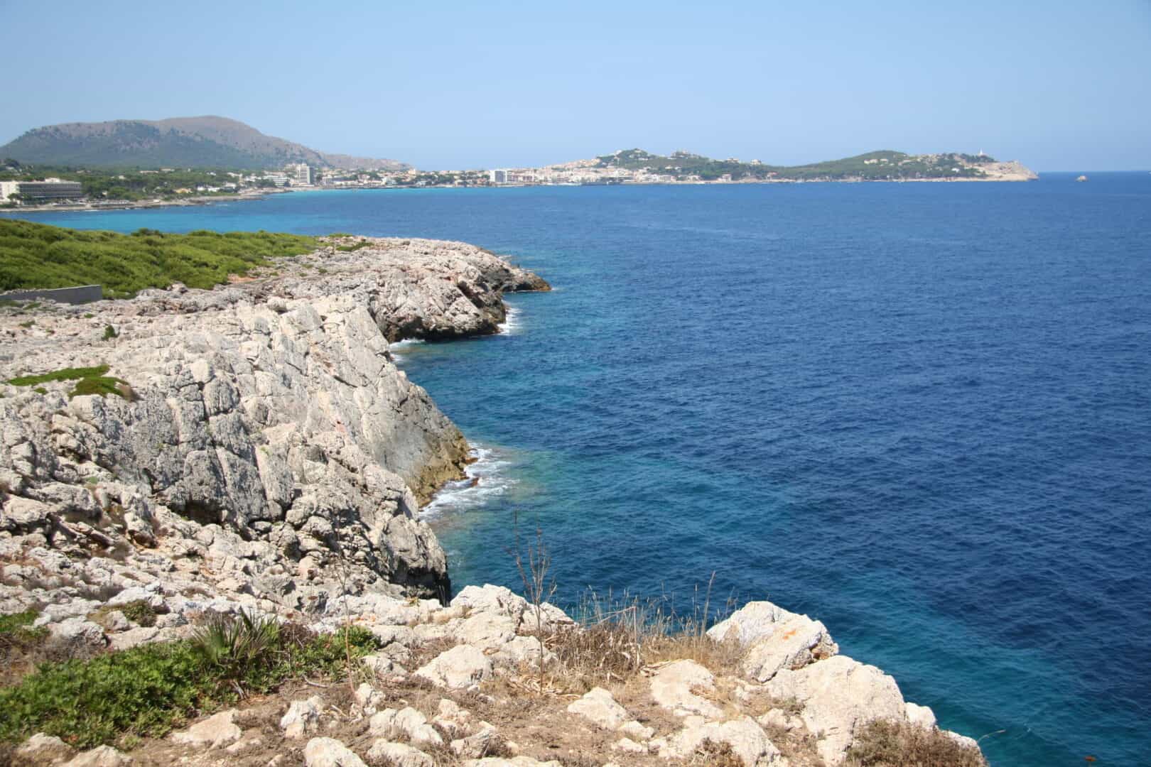 Viaggio a Mallorca: tra spiagge incantevoli e montagne mozzafiato
