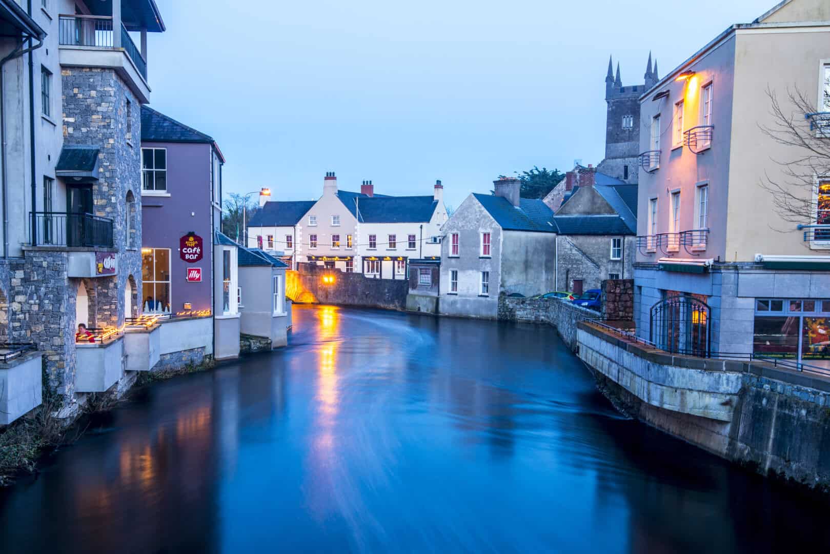 Viaggio a Ennis. Scopri i festival e le tradizioni locali irlandesi