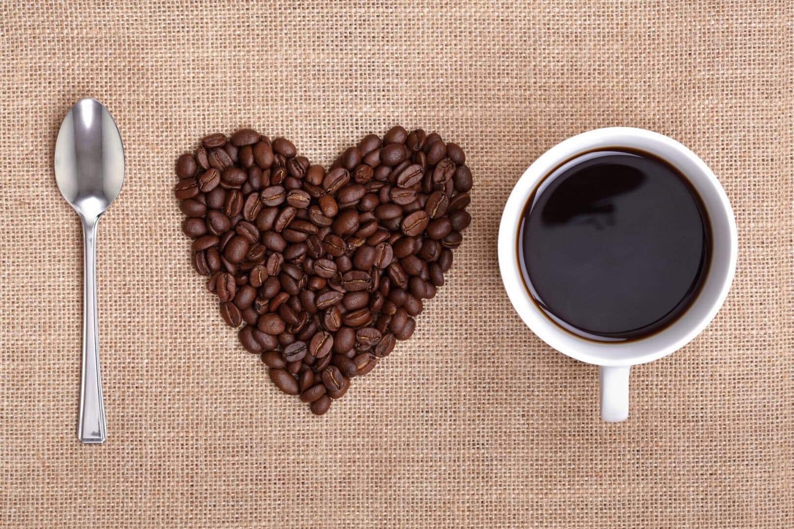 Il tuo consumo di caffè potrebbe danneggiare il cuore? Uno studio mette in guardia