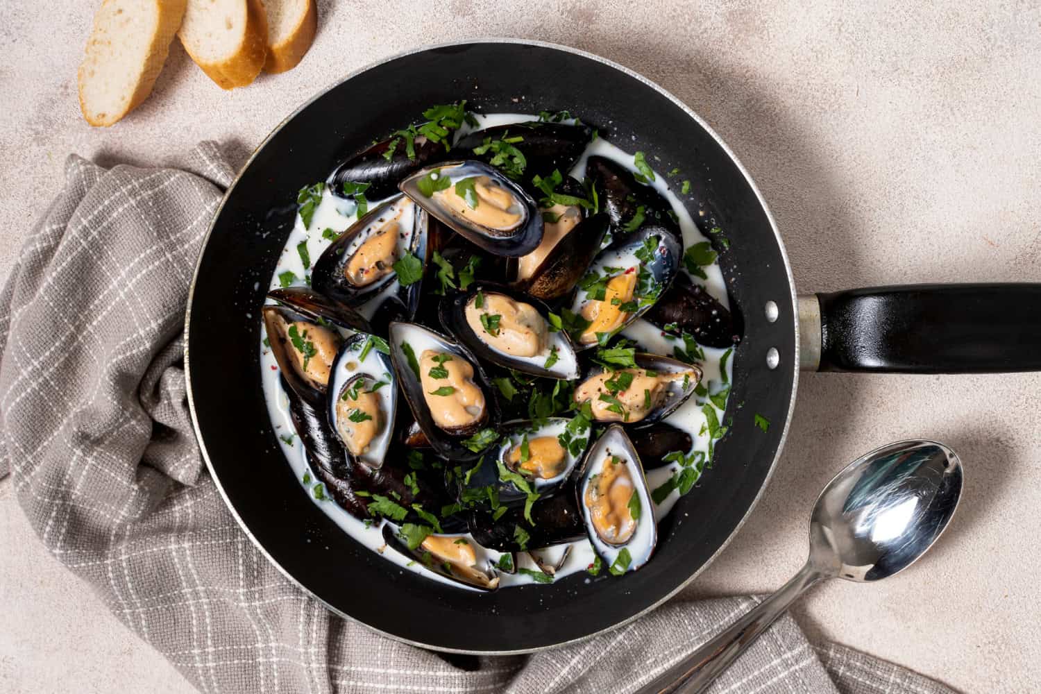 La minaccia del vibrio nelle specie marine: come si possono consumare i frutti di mare in sicurezza
