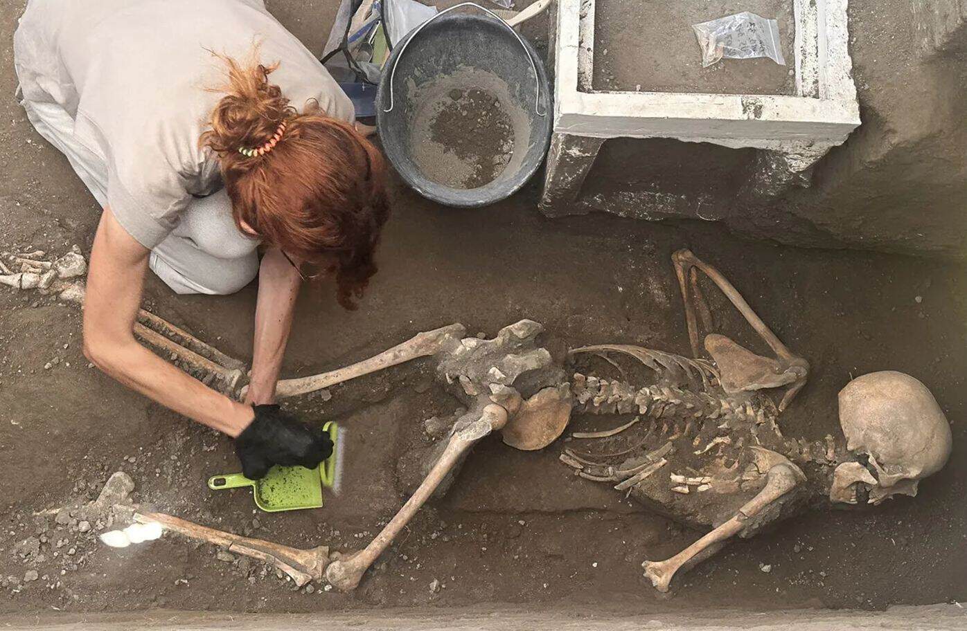 Due nuove vittime di Pompei trovate con monete e gioielli