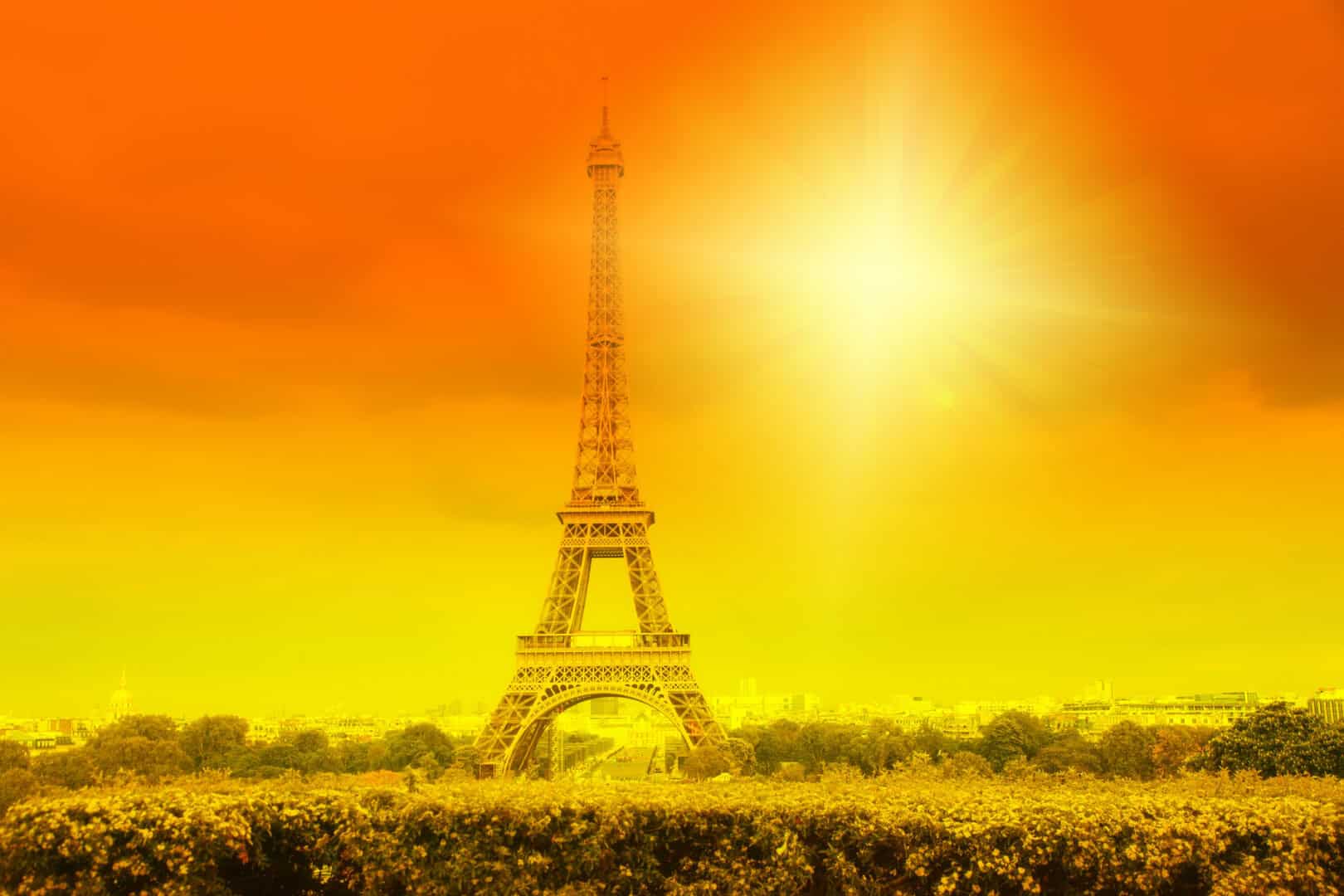 Parigi potrebbe raggiungere i 50°C entro il 2050: l'inquietante ipotesi