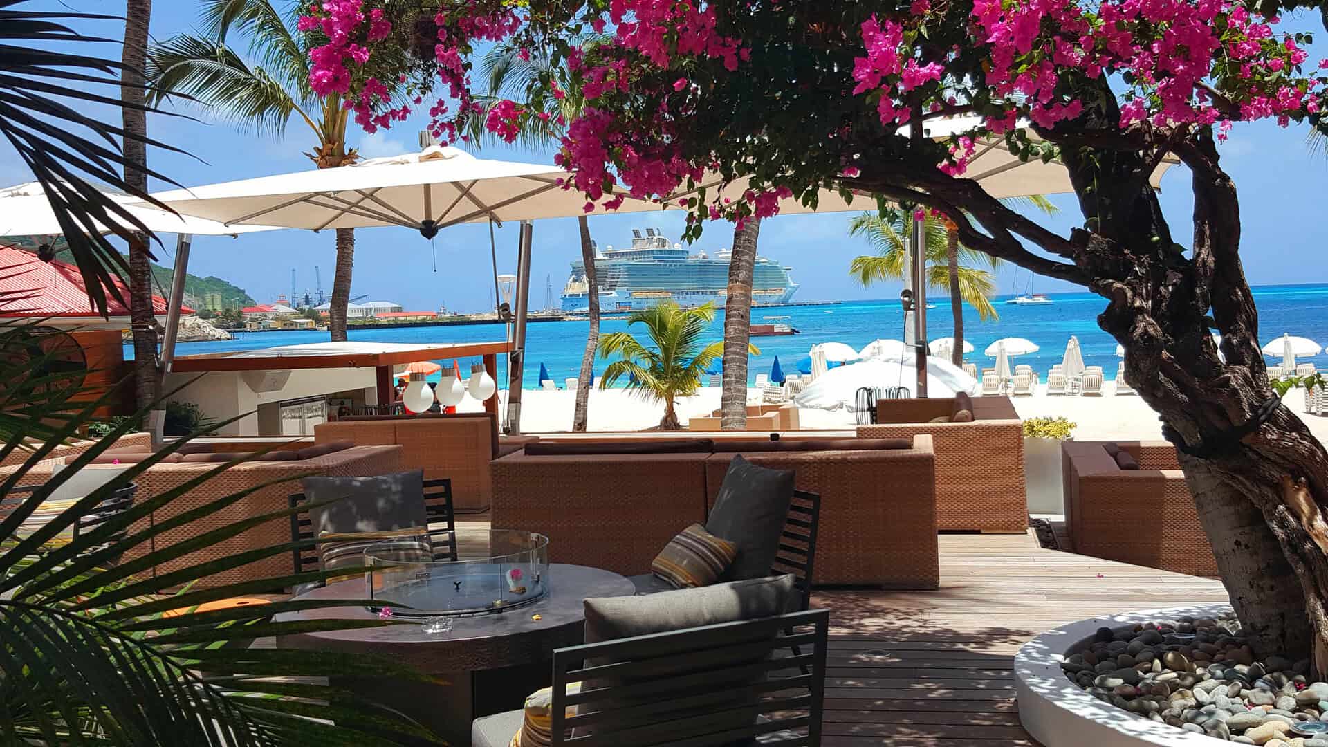 Viaggio gastronomico: scopri i migliori ristoranti di Philipsburg nei Caraibi