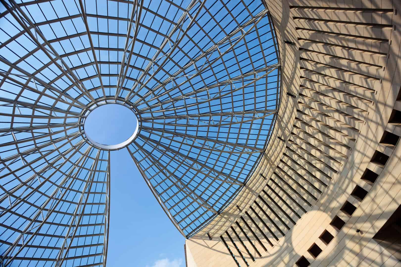 Turismo a Rovereto: il Mart tra cultura, arte e natura trentina