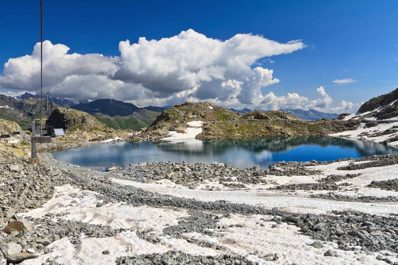 Trekking in Trentino: il sentiero della pace, dal Passo del Tonale alla Marmolada