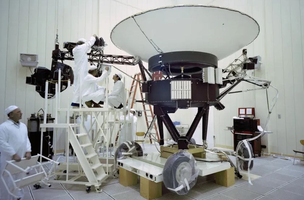 La NASA disattiva uno strumento scientifico per preservare l’energia di Voyager 2
