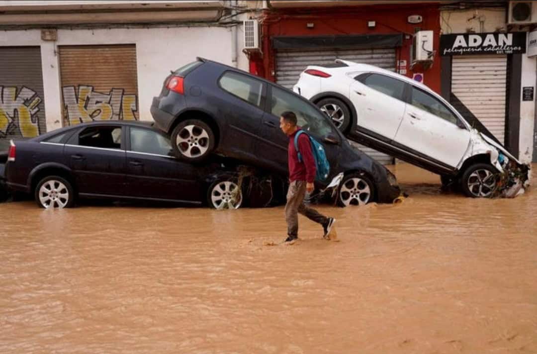 Fenomeni meteo estremi: pensare di controllare Madre Natura è irrealistico e fuorviante