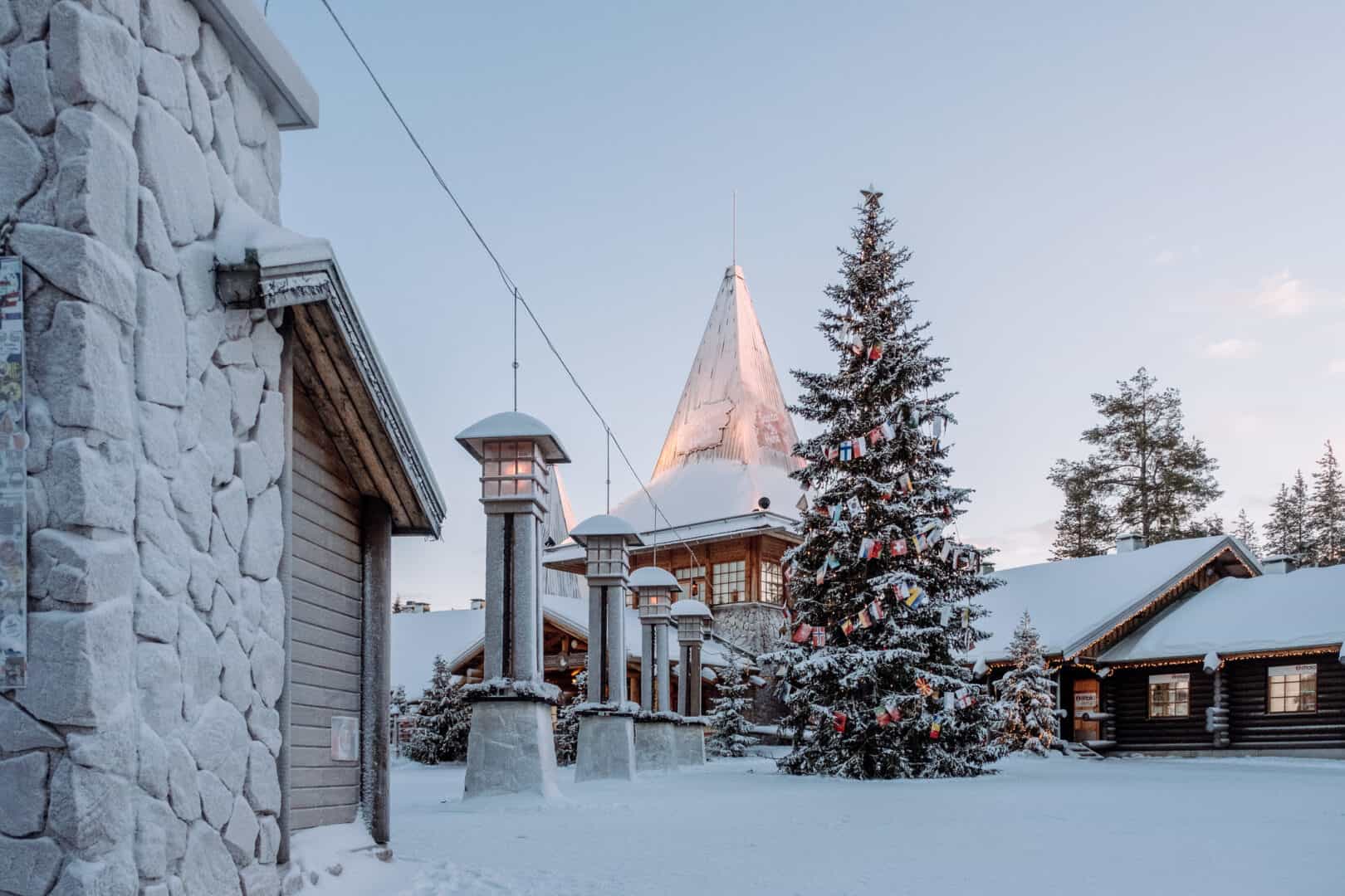 Viaggio a Rovaniemi. Alla scoperta della fattoria delle renne e giri in slitta