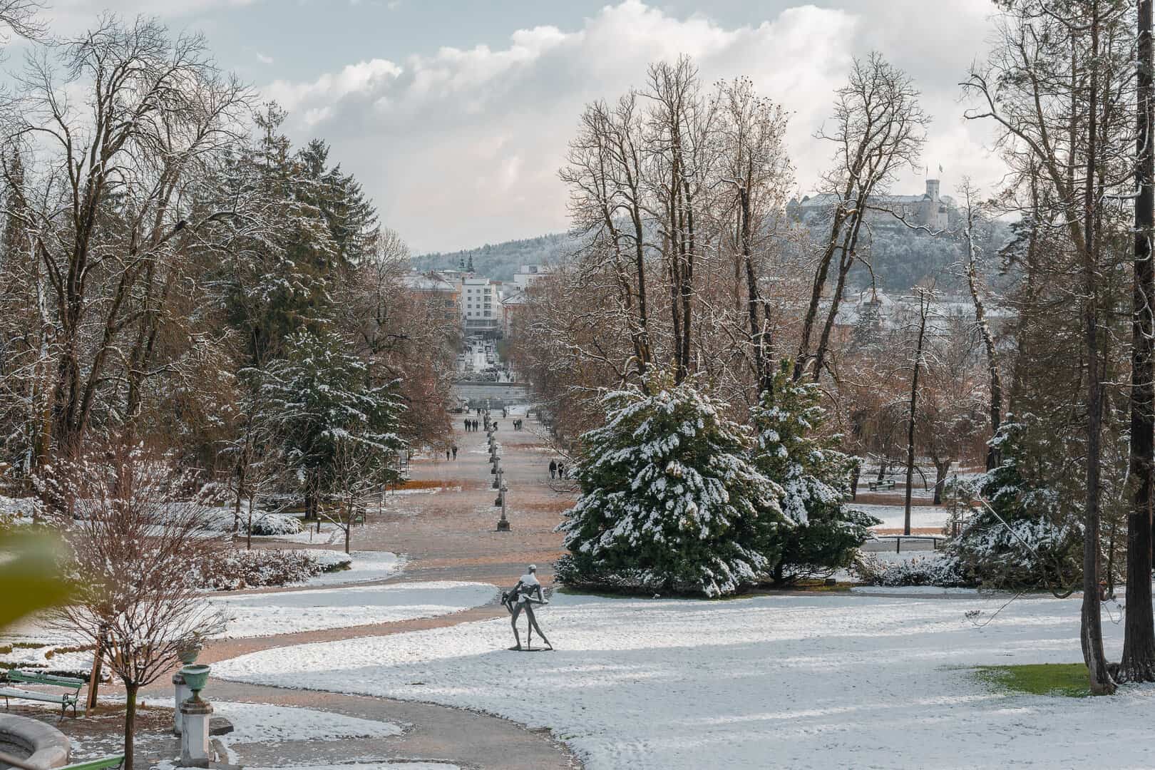 Cosa impacchettare per il clima tra 0-5°C durante il turismo a Ljubljana
