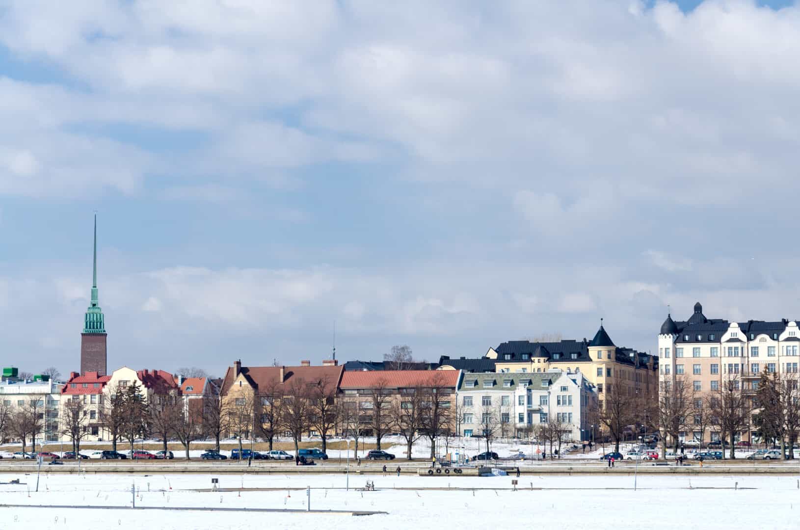 Turismo a Helsinki: architettura, design e saune nel cuore dell’inverno Nordico