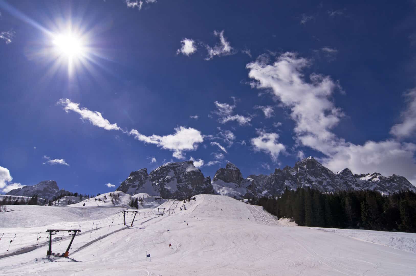 Turismo a Monte Croce: tra sci di fondo e ciaspolate invernali