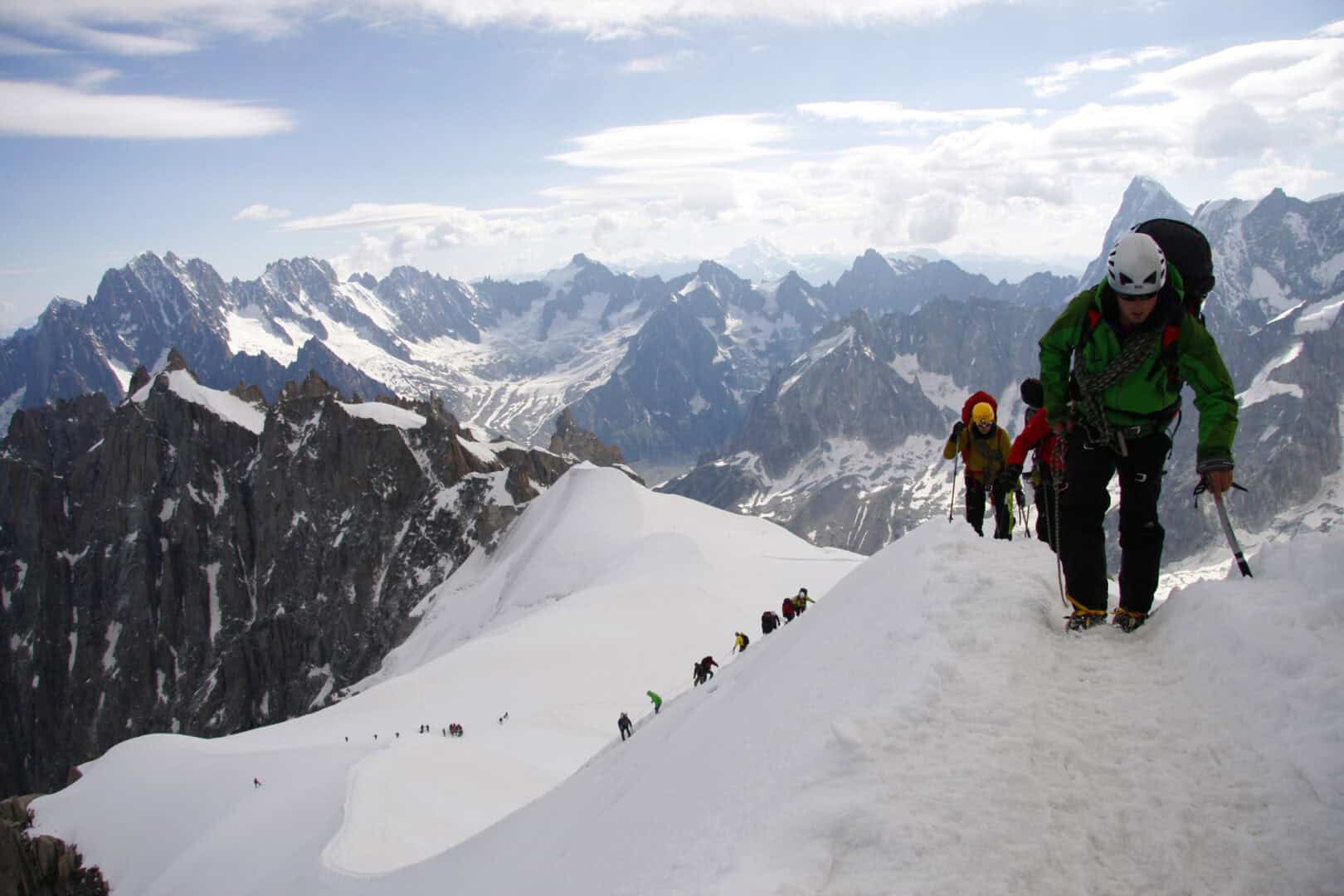 Turismo in Val Ferret: tra sci di fondo. Ciaspolate ed escursioni invernali