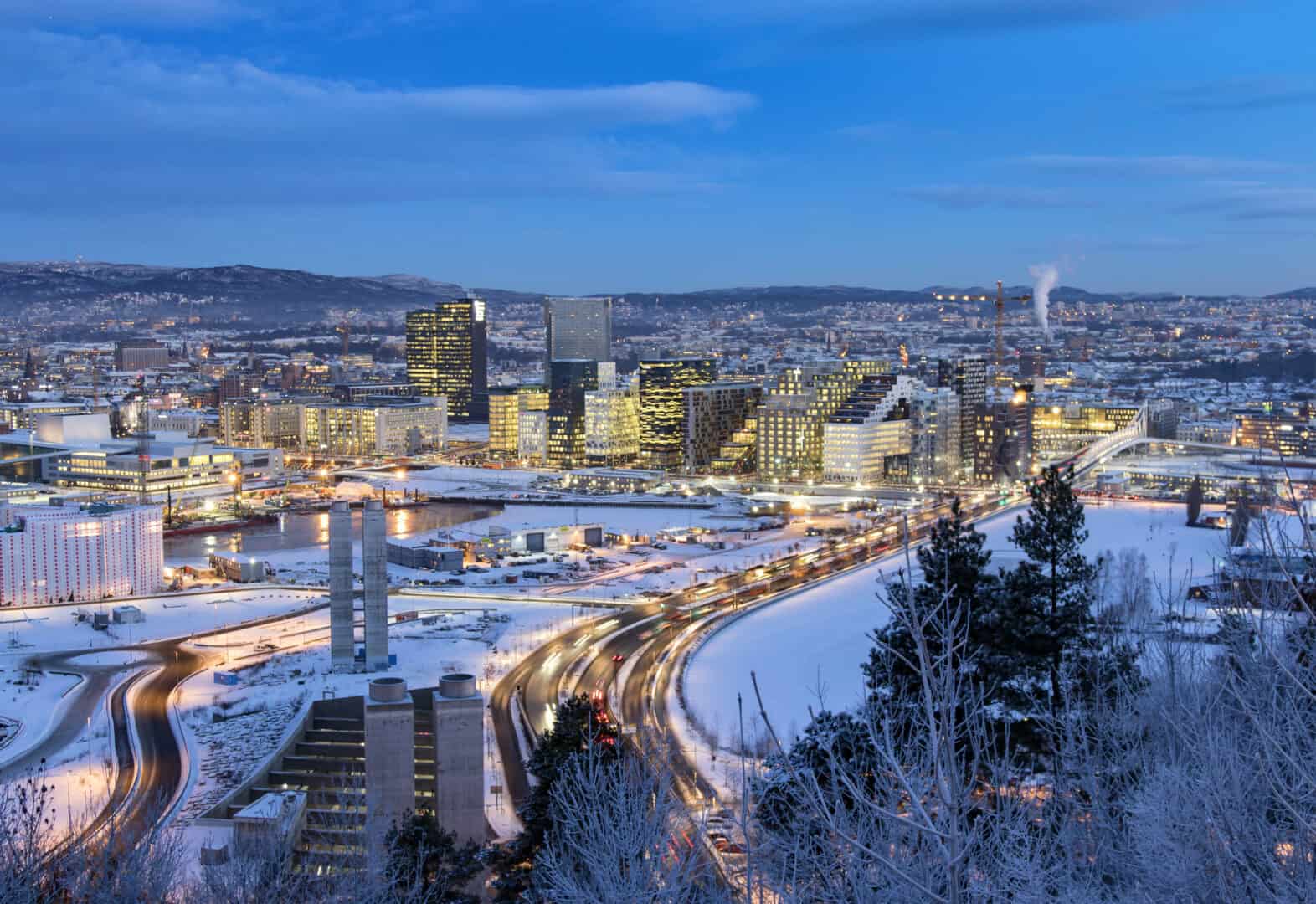 Come vestirsi per il clima tra -5 e 0°C durante il turismo a Oslo