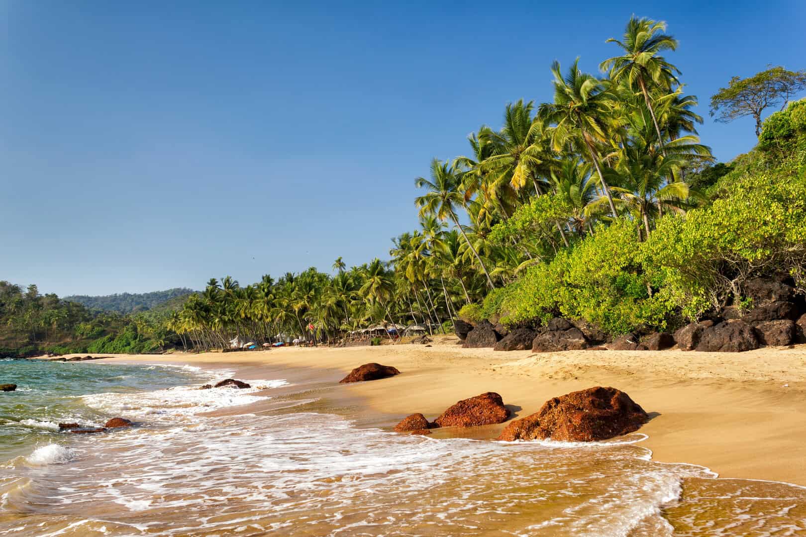 Turismo a Goa: tra spiagge incantevoli, mercati vivaci e festival colorati dell’India