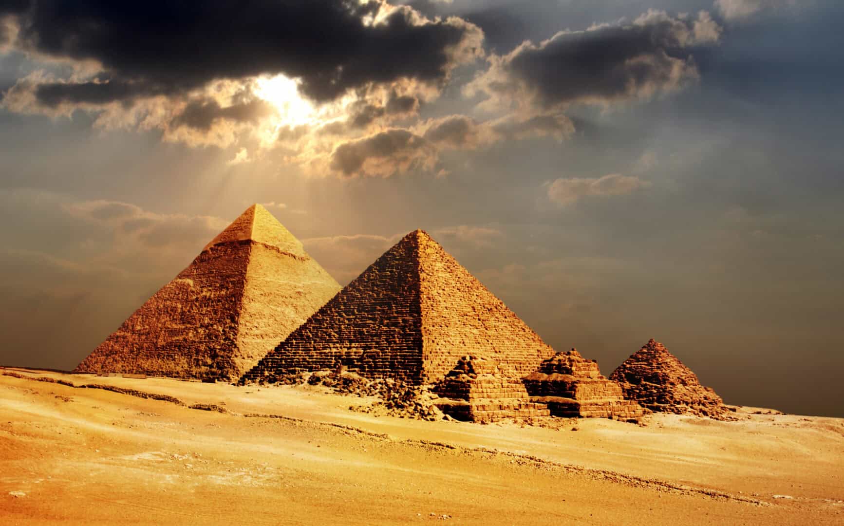 Quante facce ha? I misteri ancora irrisolti della Grande Piramide di Giza