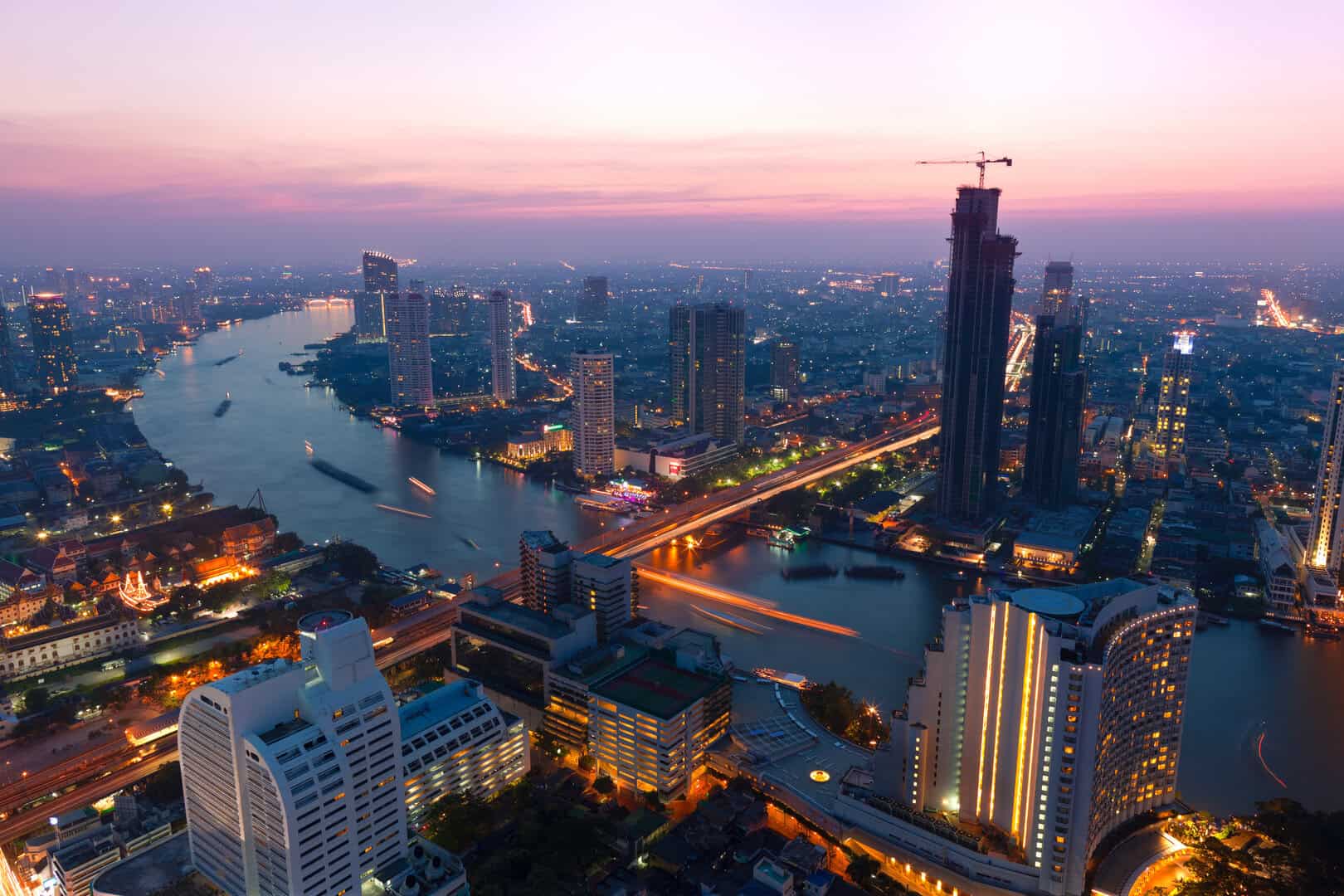 Turismo a Bangkok: templi, mercati e vitalità nell’inverno tropicale