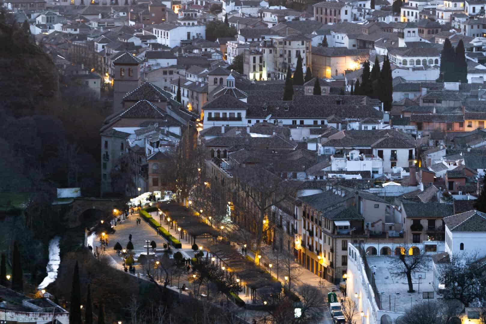 Turismo a Granada: Alhambra, fascino moresco e cultura andalusa in inverno
