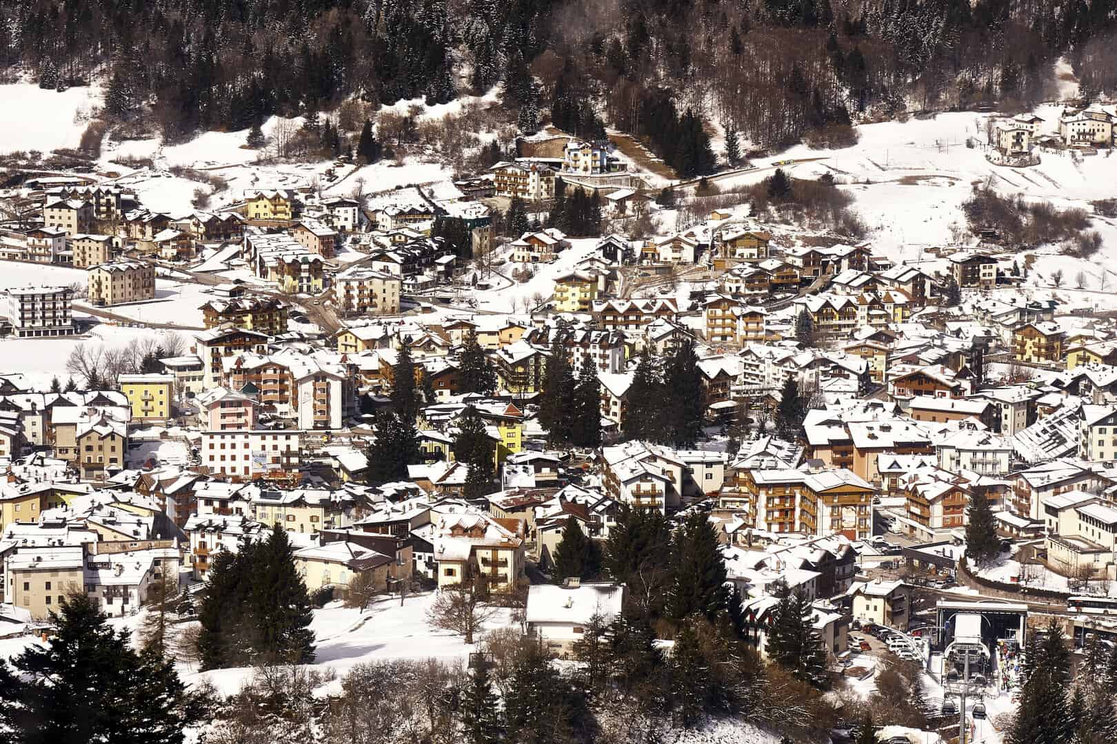 Turismo a Andalo: Guide per sciare e camminare con le Ciaspole