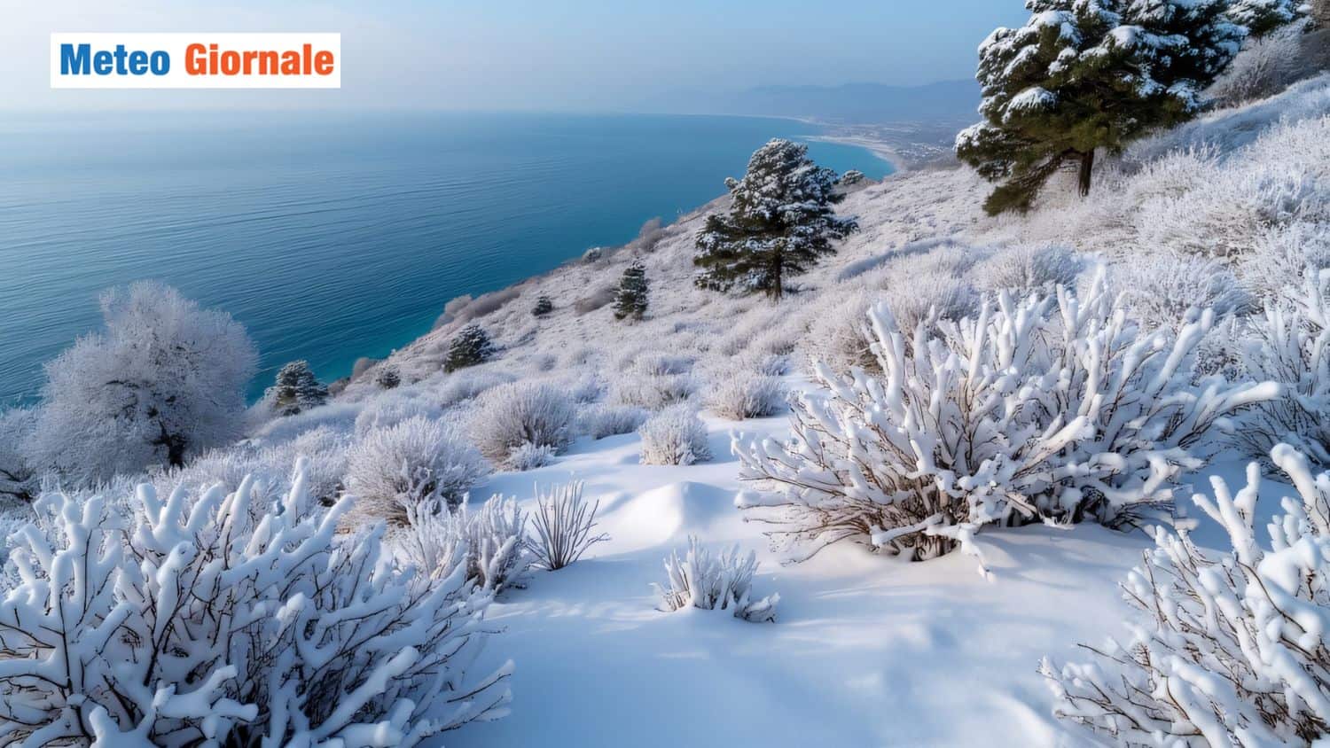 Meteo, Neve fin sui LITORALI: Domenica di BUFERE su queste Regioni