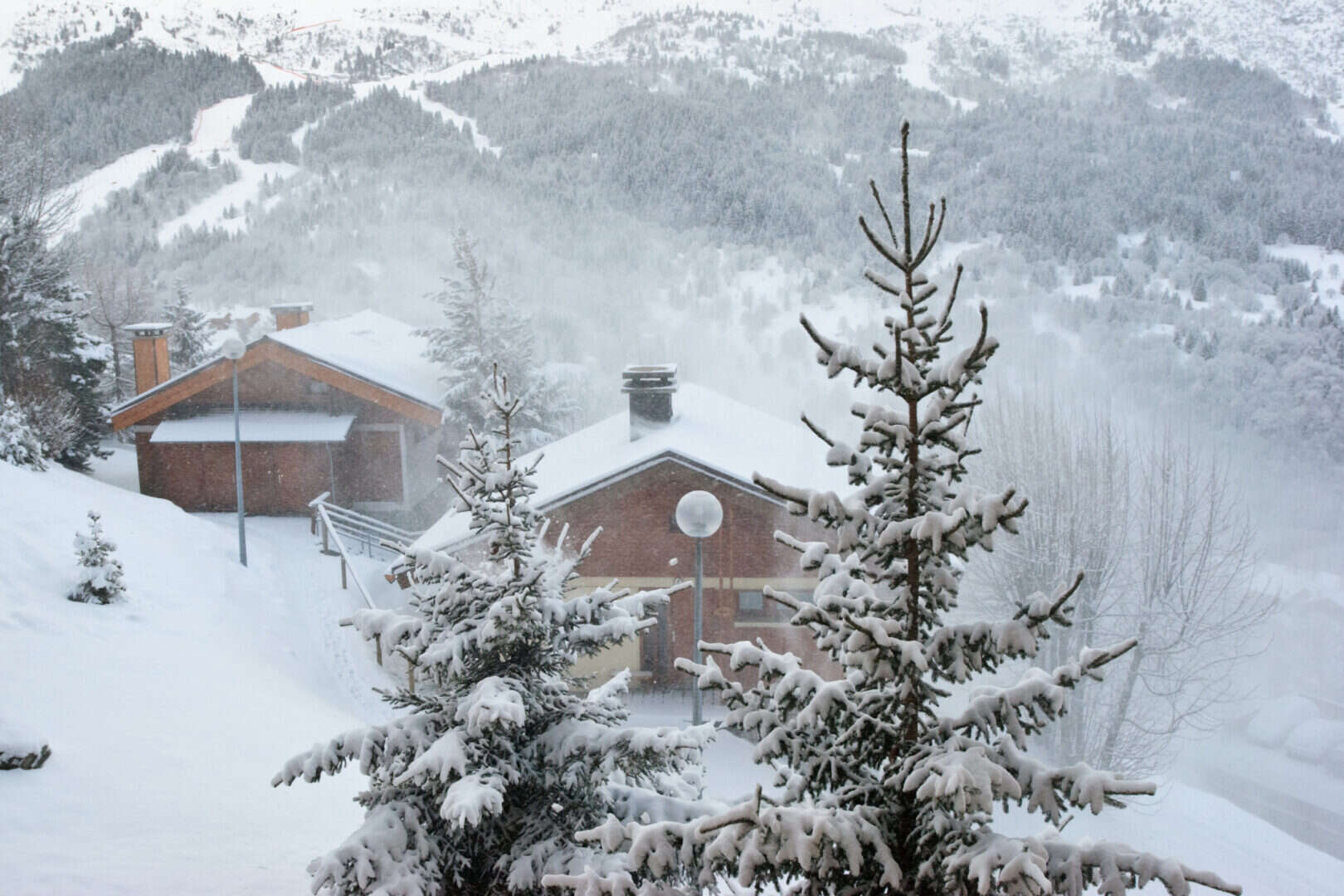 Meteo FRANCIA: l'inverno sale in cattedra, prossima settimana con freddo, NEVE e vento