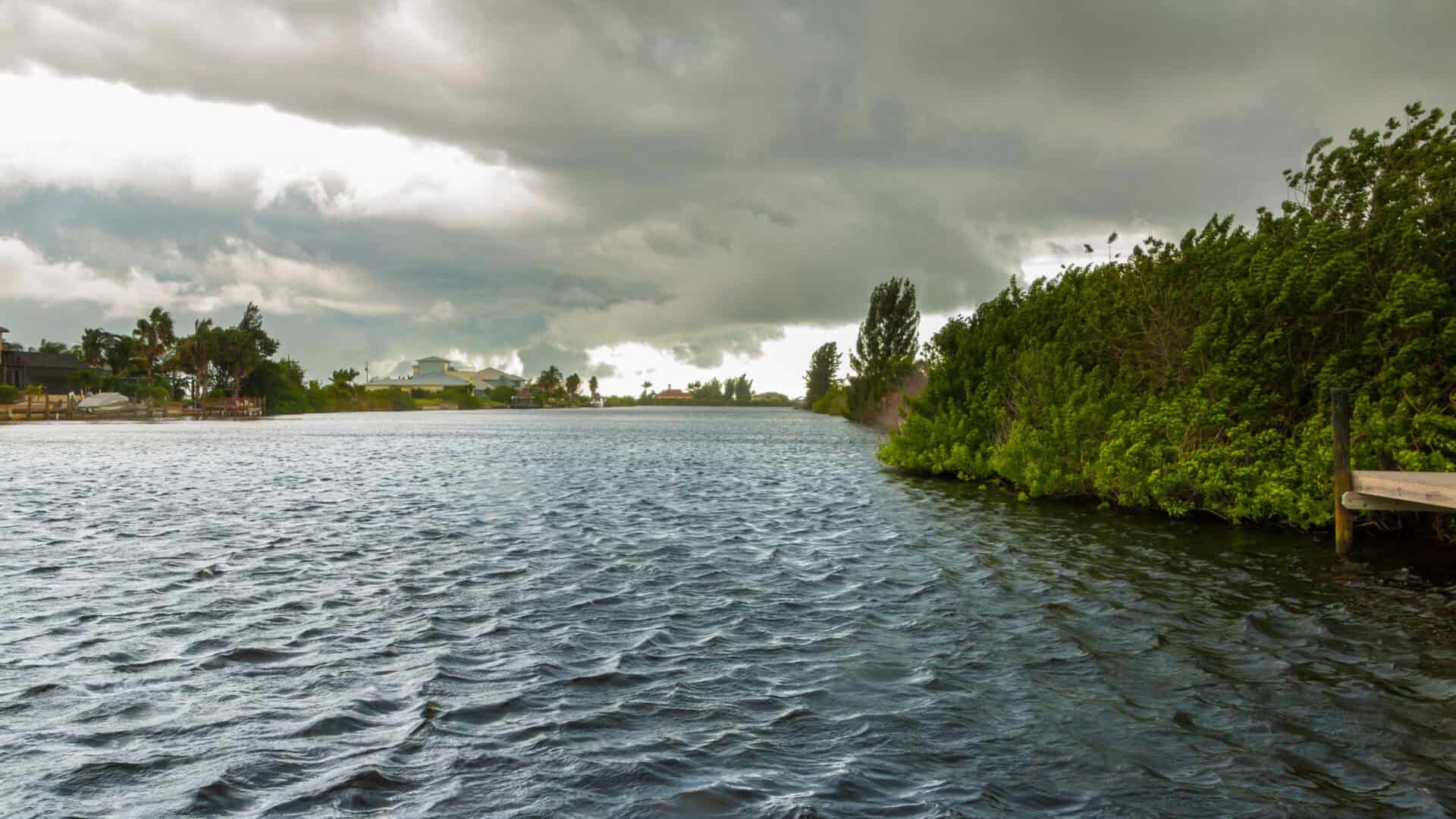 Meteo Florida: Fort Myers e Cape Coral: in arrivo piogge abbondanti lunedì 24 febbraio