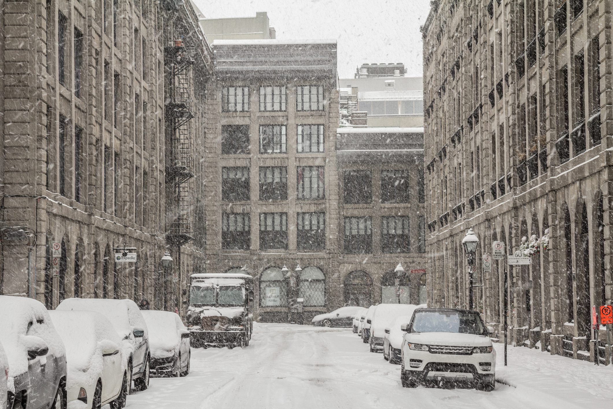 Meteo Francia: ondata di neve e ghiaccio, scatta l’allerta gialla in 9 dipartimenti! Venerdì critico sulle strade