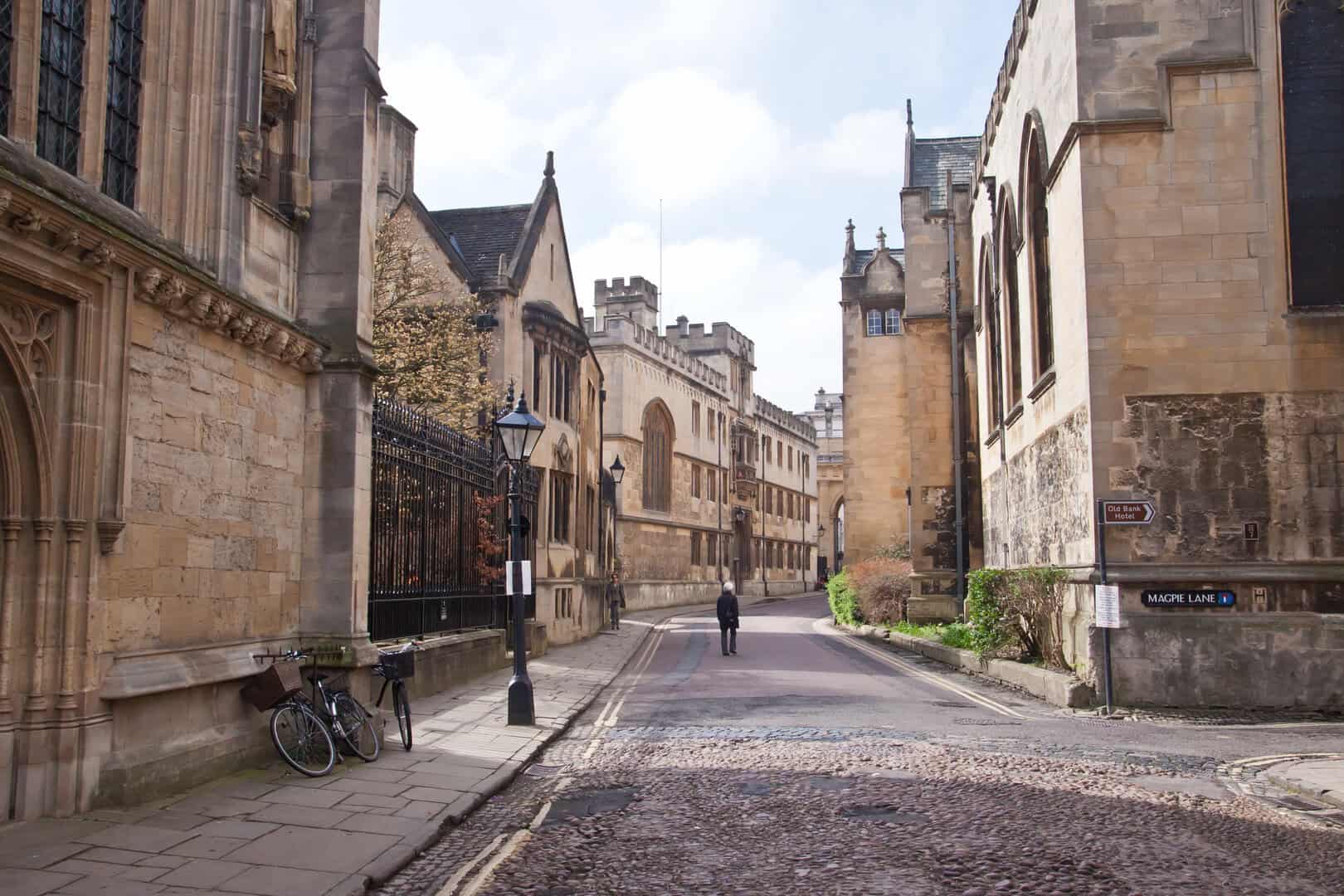 Viaggio nel cuore di Oxford. Un’indagine su storia e architettura