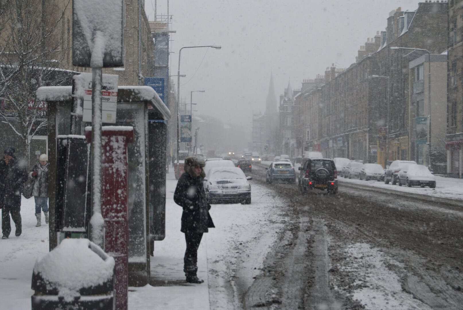 Meteo Regno Unito: apocalisse di neve in arrivo, 66 ore di bufera senza tregua su Scozia e Inghilterra