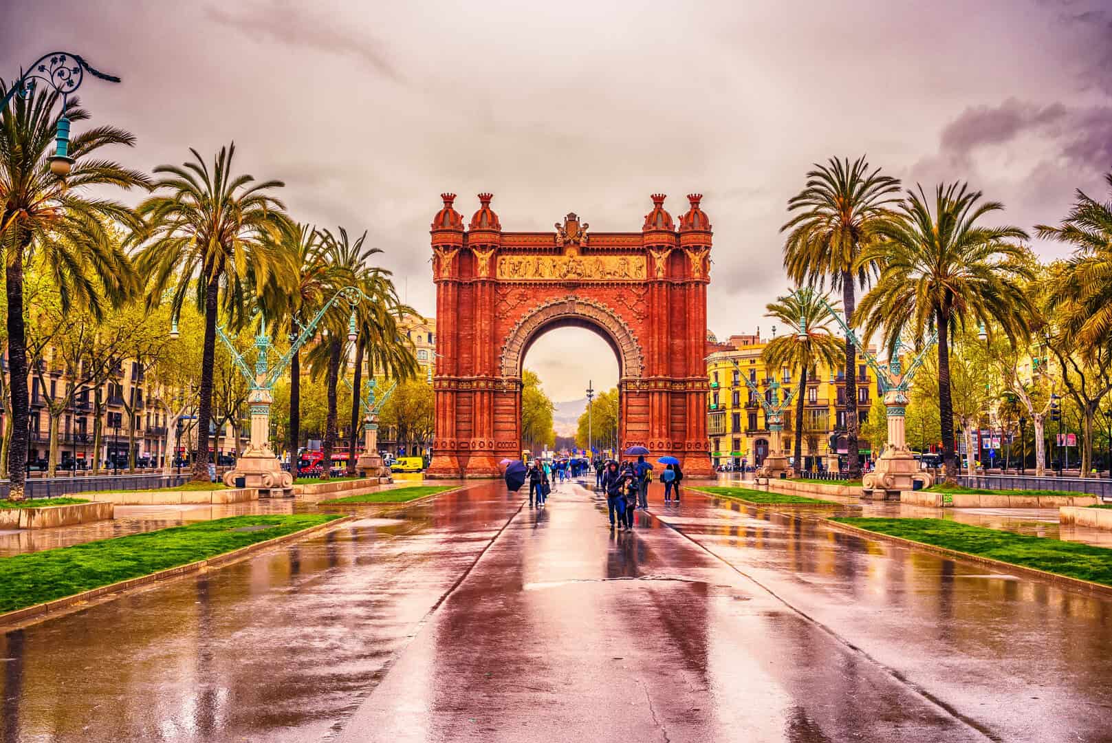 Meteo Barcellona: in arrivo piogge intense e temporali, il Meteocat conferma l’orario esatto